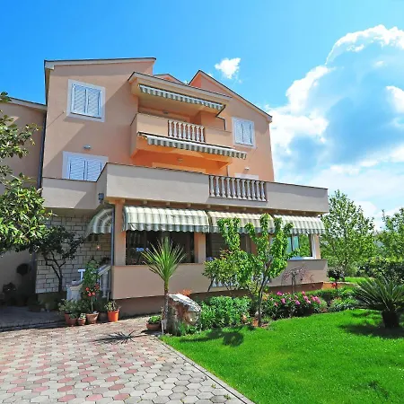 Elvira.2 Apartman Sukošan